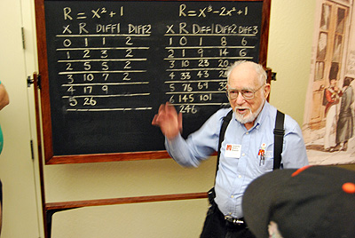 Explaining how Babbage machine works Explaining how Babbage machine works